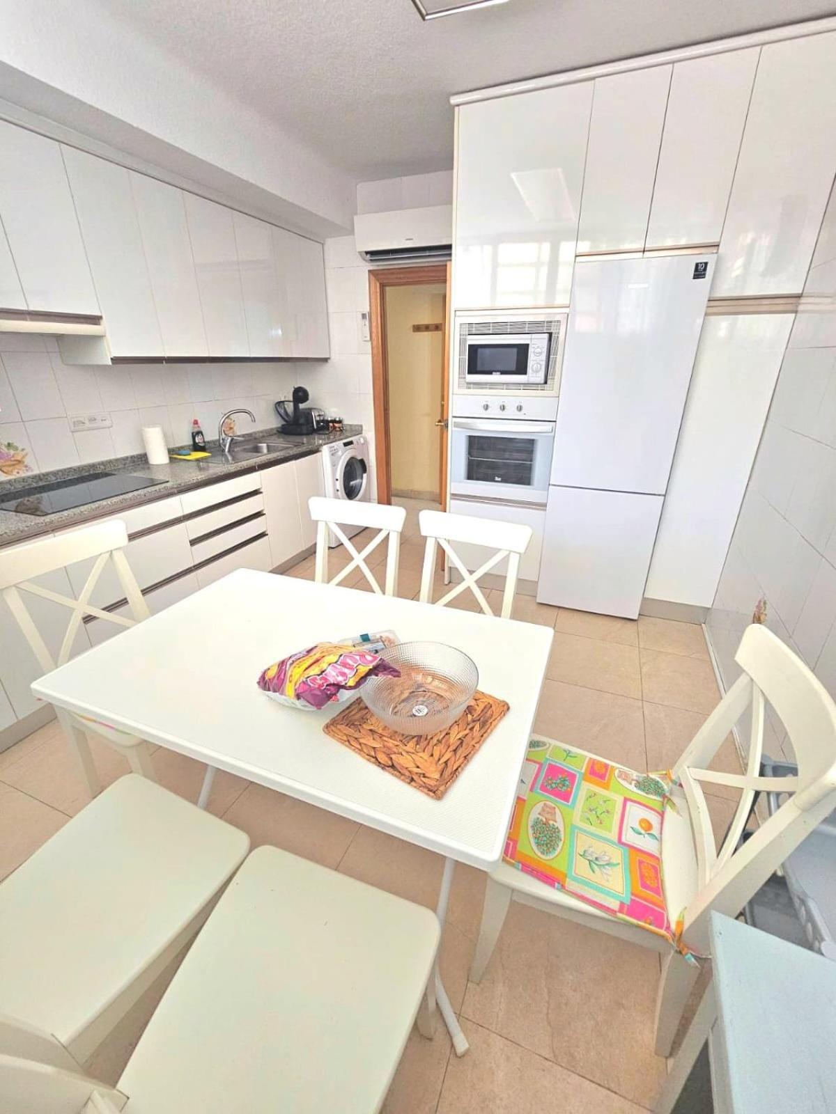Super Terrace Levante Front Line Apartment Los Ranchos Self Check-In, Free Parking Benidorm Kültér fotó